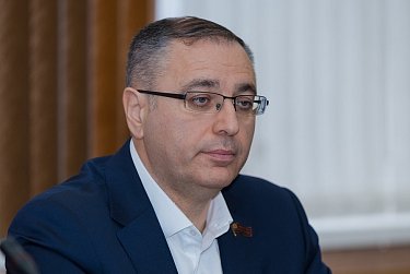 Куда направить дополнительные 8,8 млрд бюджетных рублей?